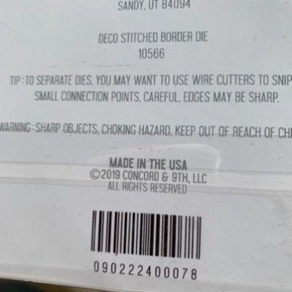 Concord & 9th Deco Stitched Border Die 10566 *New* - Picture 4 of 4